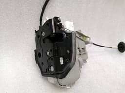 PORSCHE Porsche Cayman 981 GT4 Door Lock 8J2837016E Door Lock RH RHD RIGHT — thumbnail 2