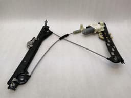 PORSCHE Porsche Cayman 981 GT4 Right Front Door Winder 99154207602 Front Window — thumbnail 2