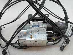 PORSCHE Porsche 911 991 HYDRAULIC PUMP 99156106002 HYDRAULIC PUMP Convertible Roof — thumbnail 5