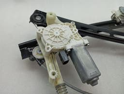 PORSCHE Porsche 911 991 Right Front Door Winder 99154207601 Window Regulator Front Right — thumbnail 2