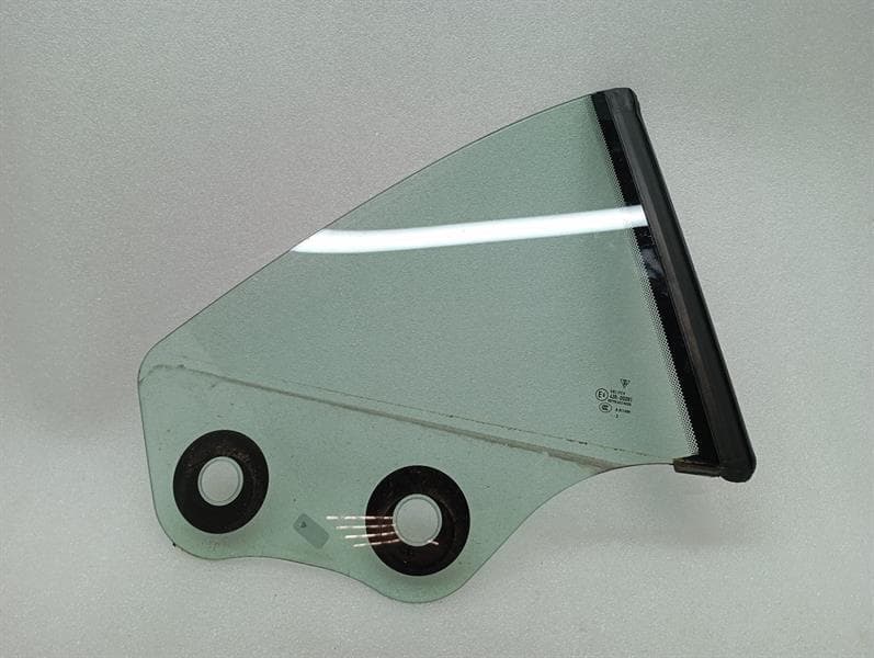 PORSCHE Porsche 911 991 Right Rear Quarter Glass 99154311206 Door Window 1⁄4 Right Convertible