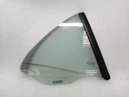 PORSCHE Porsche 911 997 right rear quarter glass 99754311211 door window 1/4 rear right — thumbnail 4
