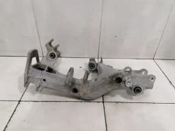 PORSCHE Porsche 911 997 Right Subframe Rear 99733105205 Axle Frame Rear Axle Right — thumbnail 1