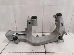 PORSCHE Porsche 911 997 Right Subframe Rear 99733105205 Axle Frame Rear Axle Right — thumbnail 3