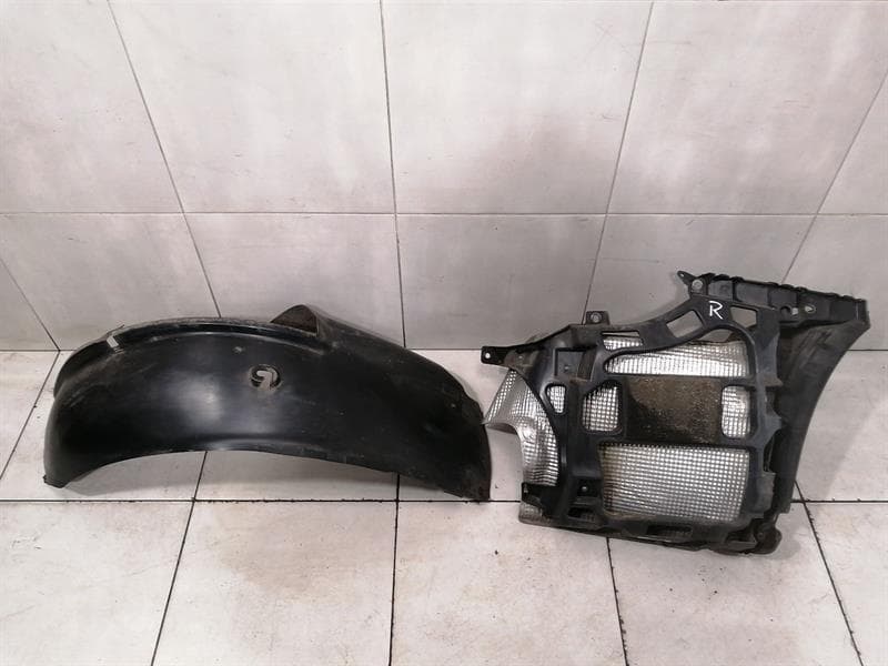 PORSCHE Porsche 911 997 Rear Right Arch Plastic 99750457406 WHEEL RUN COVER MK2 C4 GTS