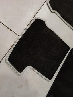 PORSCHE Porsche 911 997 floor mats RHD 997 floor mats right hand drive — thumbnail 2