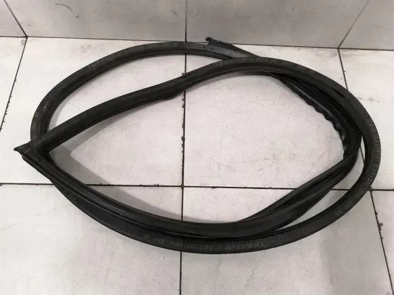 Porsche 911 991 Right Door Seal 99153707604 Door Seals