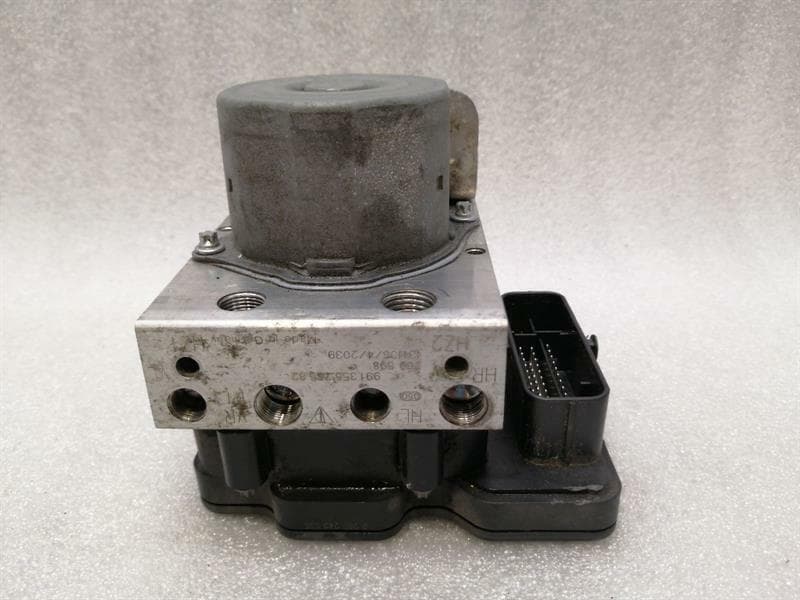 PORSCHE Porsche 911 991 MK1 GT3 A.B.S Pump 99135575582 ABS Pump HYDRAULIC BLOCK 3.8