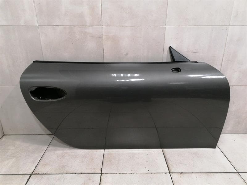 Porsche 911 991 right front door 99153101201 door front right