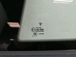 PORSCHE Porsche 911 991 left rear quarter glass 99154311100 door window 1⁄4 rear left — thumbnail 3