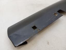 MCLAREN McLaren 600LT Spider 13A5696CP LEFT DOOR LOWER TRIM — thumbnail 3