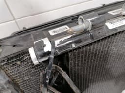 MCLAREN McLaren 570S Spider Radiator Pack 11L0360CP Radiator Pack RIGHT — thumbnail 9