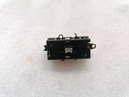 MCLAREN McLaren 570S Spider Switch 13M0834CP Switch GLOVE BOX — thumbnail 3