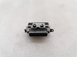 MCLAREN McLaren 570S Spider Switch 13M0834CP Switch GLOVE BOX — thumbnail 1