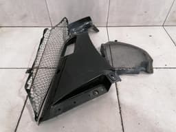 MCLAREN McLaren 570S Spider 13A6587CP RIGHT QUARTER PANEL VENT TRIM — thumbnail 2