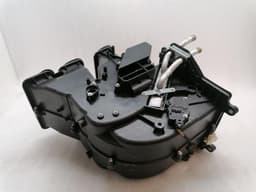 MCLAREN McLaren 570S Spider Heater Blower 13A3588CP Engine Heater Blower — thumbnail 10