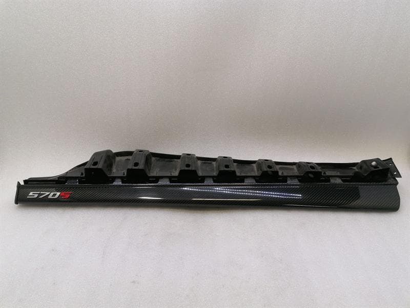 MCLAREN McLaren 570S Spider Body Moulding 13A7039CP Bar Carbon Trim Under Left Door