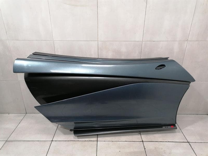 MCLAREN McLaren 570S Spider Right Front Door 13AA673CP Door Front Right