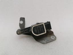 MCLAREN McLaren 570S Spider Sensor 13B0681CP FRONT RIGHT LEVEL FRONT RIGHT LEVEL — thumbnail 1