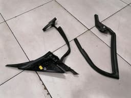 MCLAREN McLaren 570S Spider RIGHT Door Seal 13AA365SP Door Seals RIGHT — thumbnail 5