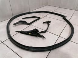 MCLAREN McLaren 570S Spider RIGHT Door Seal 13AA365SP Door Seals RIGHT — thumbnail 7