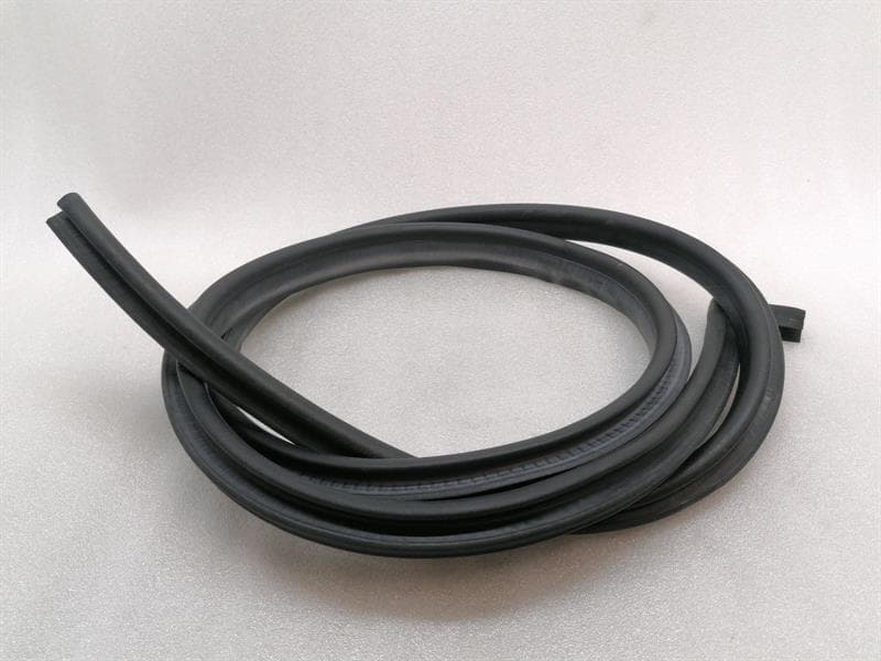 MCLAREN McLaren 570S Spider LEFT Door Seal 13AA364SP Door Seals LEFT