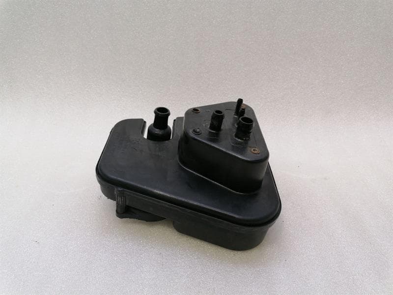 McLaren 570S Spider Reservior 13LA002CP Container