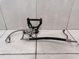 MCLAREN McLaren 570S Spider Valve 13B0737CP Valve FRONT AXLE LIFT HYDRAULIC PUMP — thumbnail 1