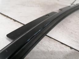 MCLAREN McLaren RIGHT Body Moulding 13A6913GP Bar RIGHT — thumbnail 3