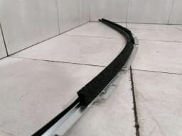 MCLAREN MCLAREN GT P22 RIGHT Body Moulding 22AC905GP RIGHT Bar — thumbnail 5