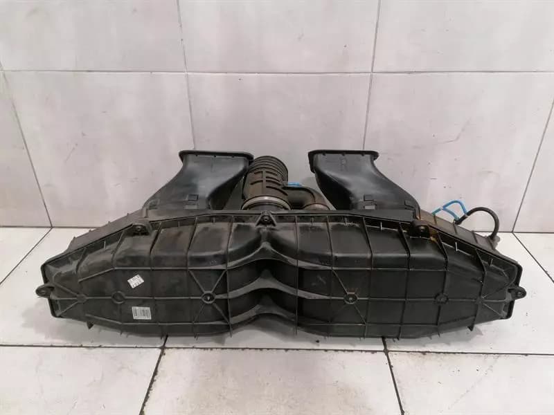 Porsche 911 991 Air Filter Box 99111002202 Air Filter Box