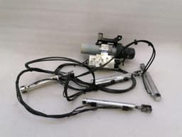 PORSCHE Porsche 911 991 Hydraulic Pump 99156205900 Hydraulic Pump Convertible Targa — thumbnail 1