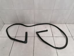 PORSCHE Porsche 911 991 Body Seal 99151461104 Seals — thumbnail 4