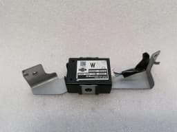 NISSAN Nissan GT-R R35 power steering control module 28500JF00A power steering control unit — thumbnail 1