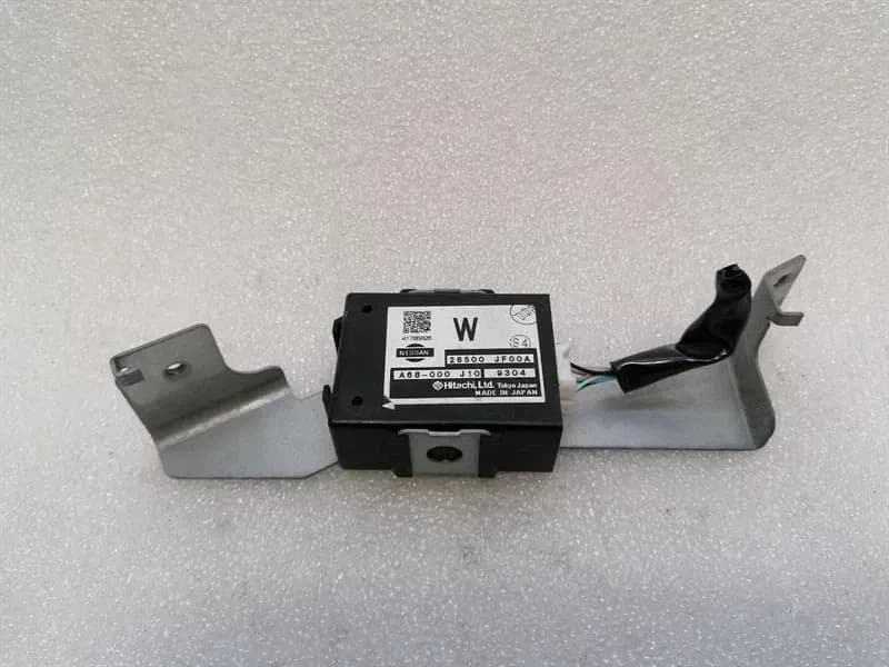NISSAN Nissan GT-R R35 power steering control module 28500JF00A power steering control unit