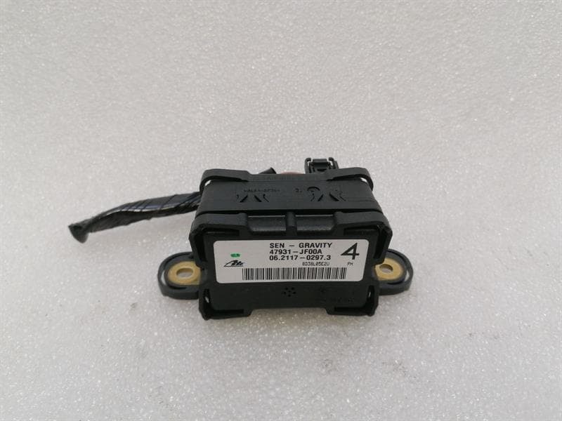 NISSAN Nissan GT-R R35 Yaw Rate Sensor 47931-JF00A Accelerometer