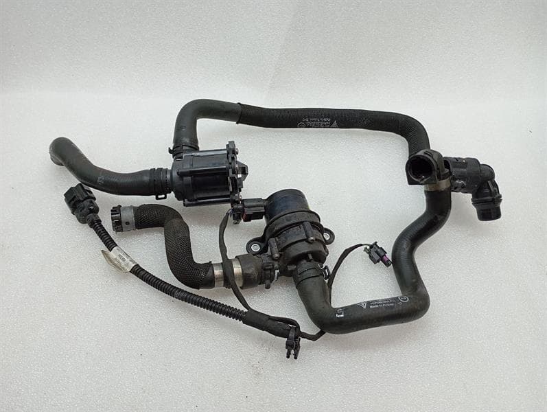 Porsche 911 992 additional cooling pump 06H121601P coolant pump pump