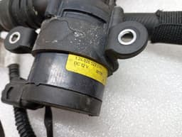 PORSCHE Porsche 911 992 additional cooling pump 06H121601P coolant pump pump — thumbnail 6