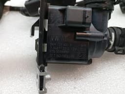 PORSCHE Porsche 911 992 additional cooling pump 06H121601P coolant pump pump — thumbnail 7