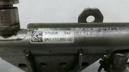 PORSCHE Porsche 911 997 Fuel Rail 9A111086002 Fuel Injection Moulding Pipe Manifold — thumbnail 3
