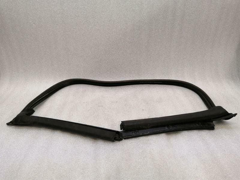 Porsche 911 997 Caabrio soft top seal 99756132700 roof canopy seals