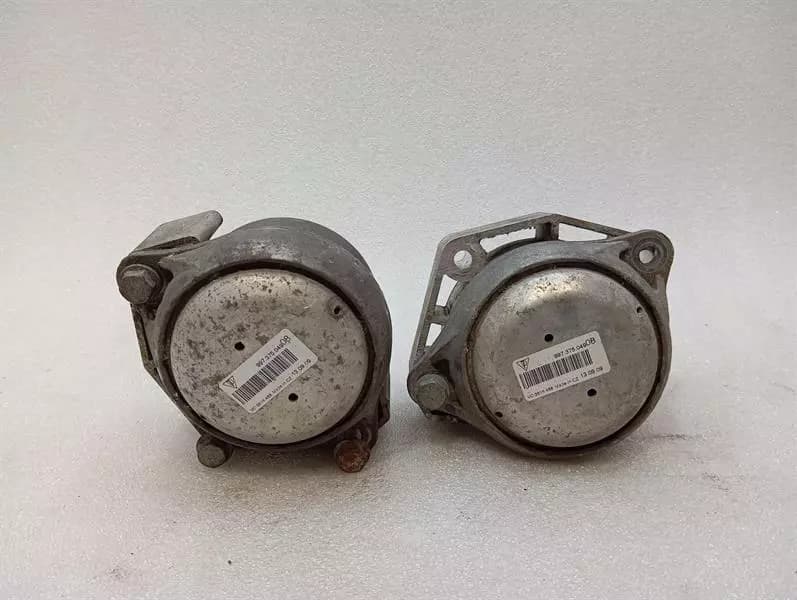 Porsche 911 997 Engine Mount Set 99737504908 Engine Holder Set