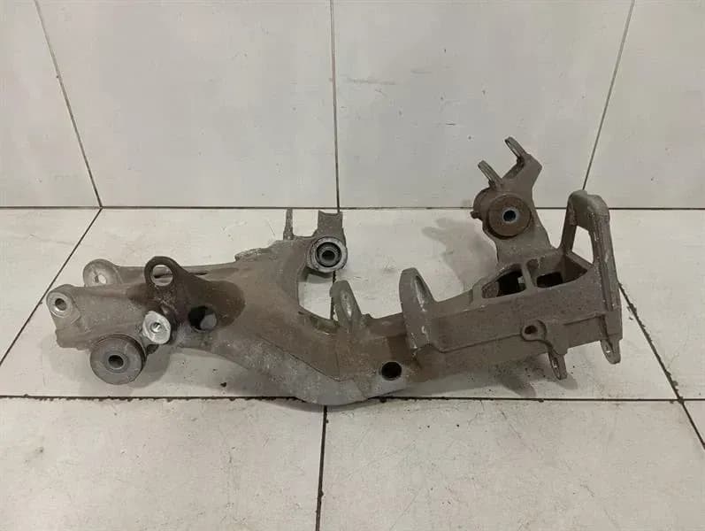 Porsche 911 997 Subframe Rear Left 99733105105 Axle Frame Rear Axle Left