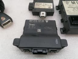 PORSCHE Porsche 911 997 Engine ECU Set 99761860701 Engine Control Unit Set 3.8 MK2 09-12 — thumbnail 10