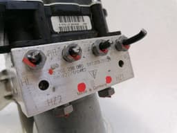PORSCHE Porsche 911 997 a.b.s Pump 99735575537 ABS Pump HYDRAULIC BLOCK MK2 4S 09-12 — thumbnail 6