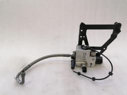 MCLAREN McLaren 600LT Spider Hydraulic Valve 13B0737CP Hydraulic Valve Axle Lift — thumbnail 7