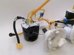 MCLAREN McLaren 600LT Spider Fuel Pump Electric 11K0027CP Fuel Pump — thumbnail 2