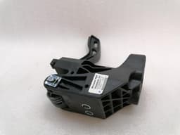 MCLAREN McLaren 600LT Spider BRAKE PEDAL 13CA034CP BRAKE PEDAL — thumbnail 3