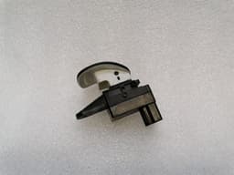 MCLAREN McLaren 600LT Spider Switch 13M1352CP Switch PARKBRAKE PARKING BRAKE — thumbnail 2