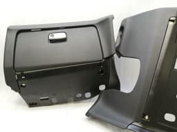 PORSCHE PORSCHE MACAN 95B Knee Trim and Glovebox 95B857558A RHD EXTENDED LEATHER SET — thumbnail 1